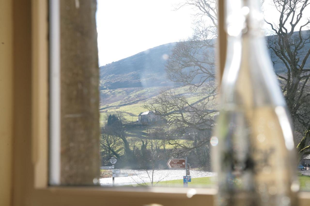 The Red Lion & Manor House Hotel Burnsall Exterior foto