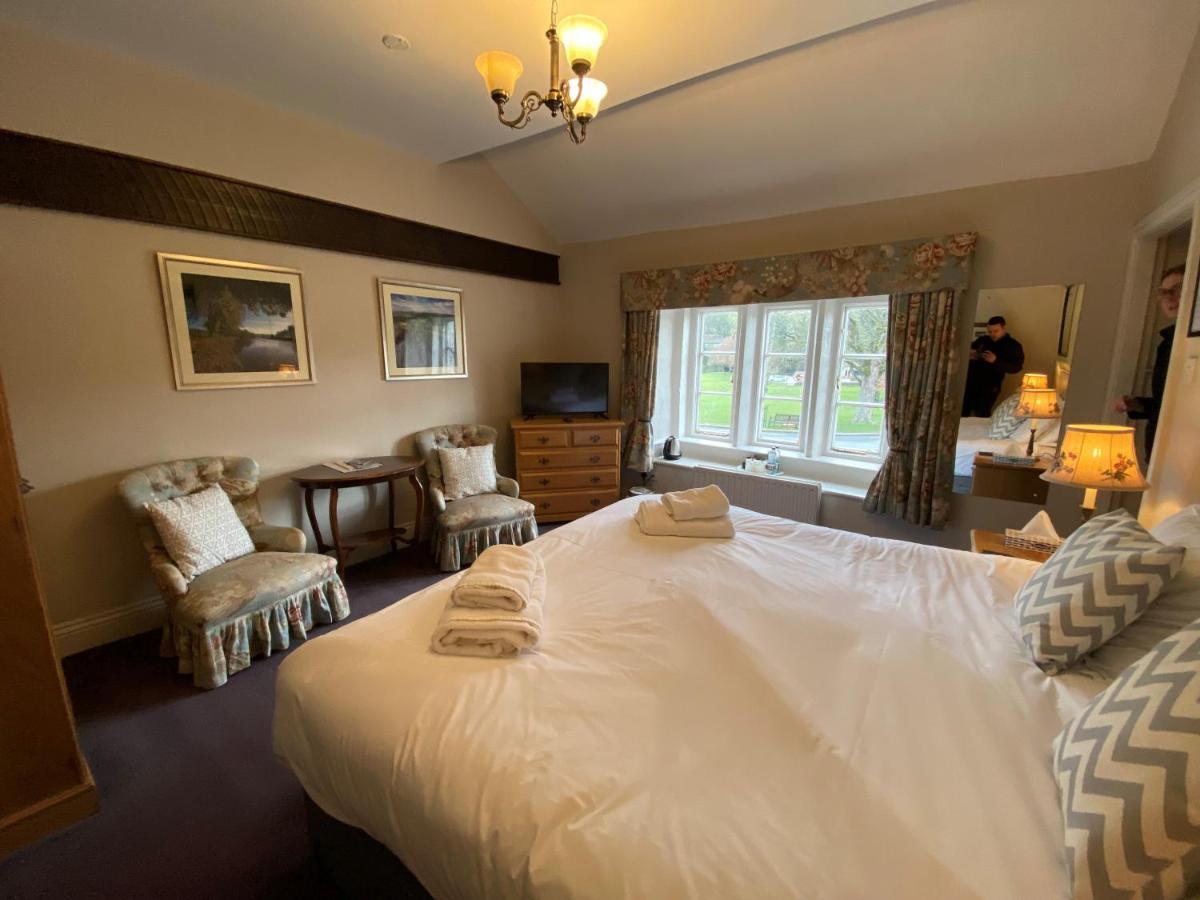 The Red Lion & Manor House Hotel Burnsall Exterior foto